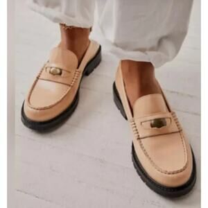 Free People Women's SZ 41/11 Liv Penny Loafer In Camel Brown